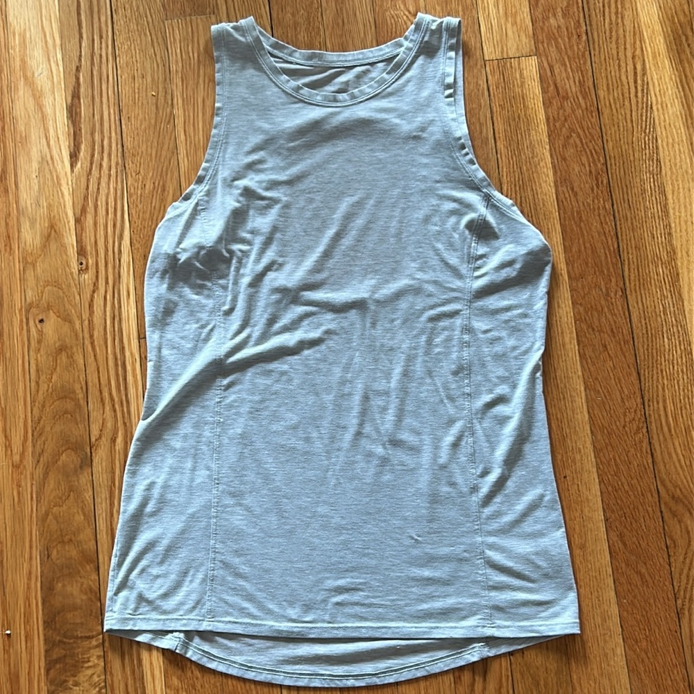 ATHLETA open back tank - Picture 2 of 4